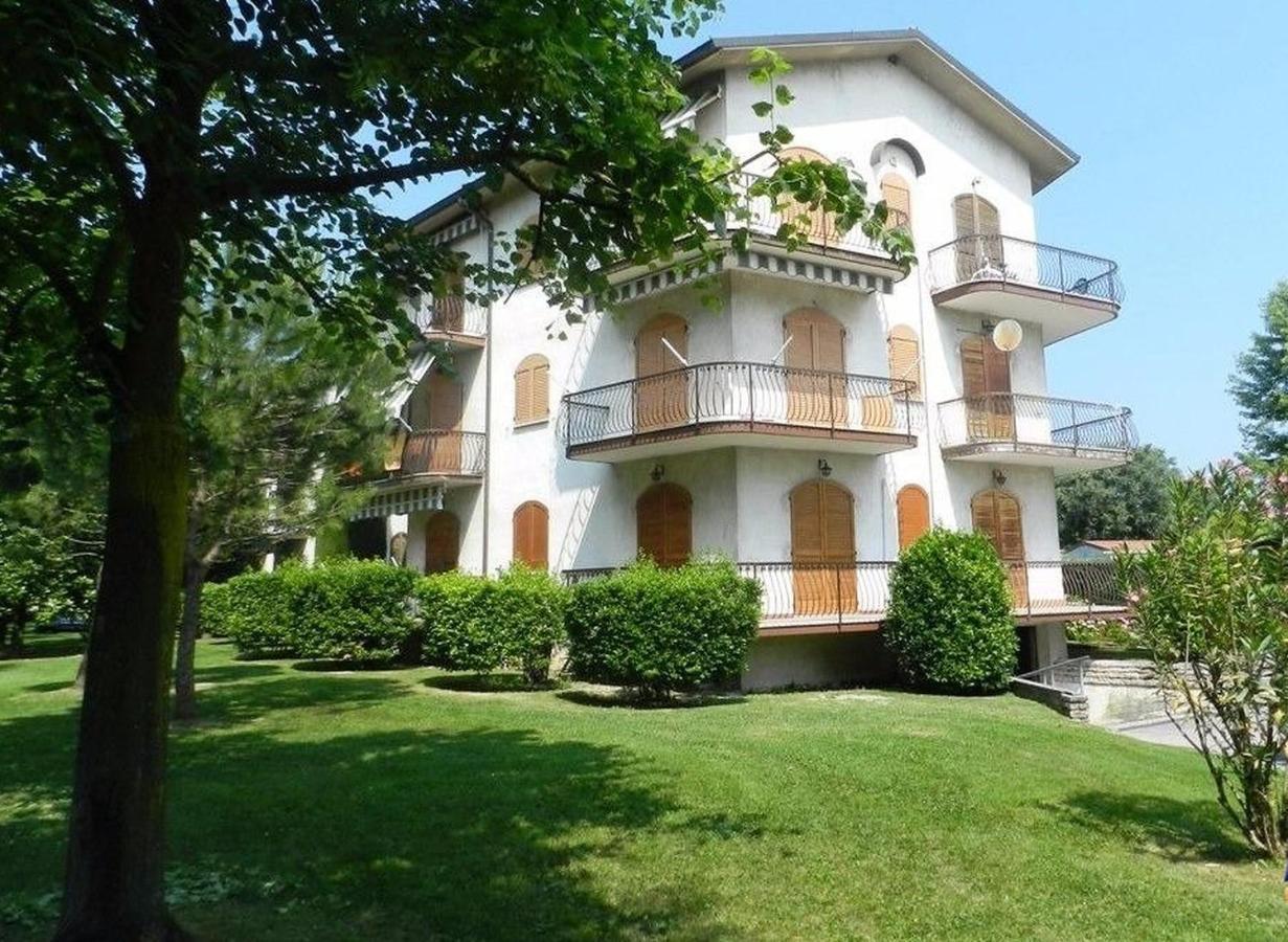 Appartamento Benaco Peschiera del Garda Luaran gambar