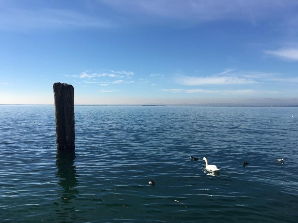 Appartamento Benaco Peschiera del Garda Luaran gambar